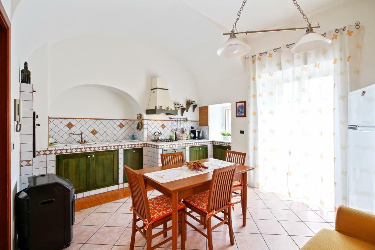 Central Balcony Apartment カターニア エクステリア 写真